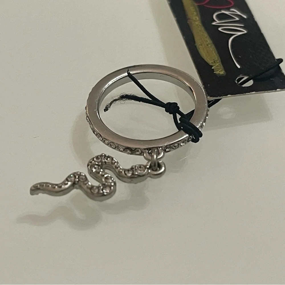 3x$25 ❤️ New York & Co Dangling Snake Ring ❤️ size 6, 7, 8 - Picture 5 of 8